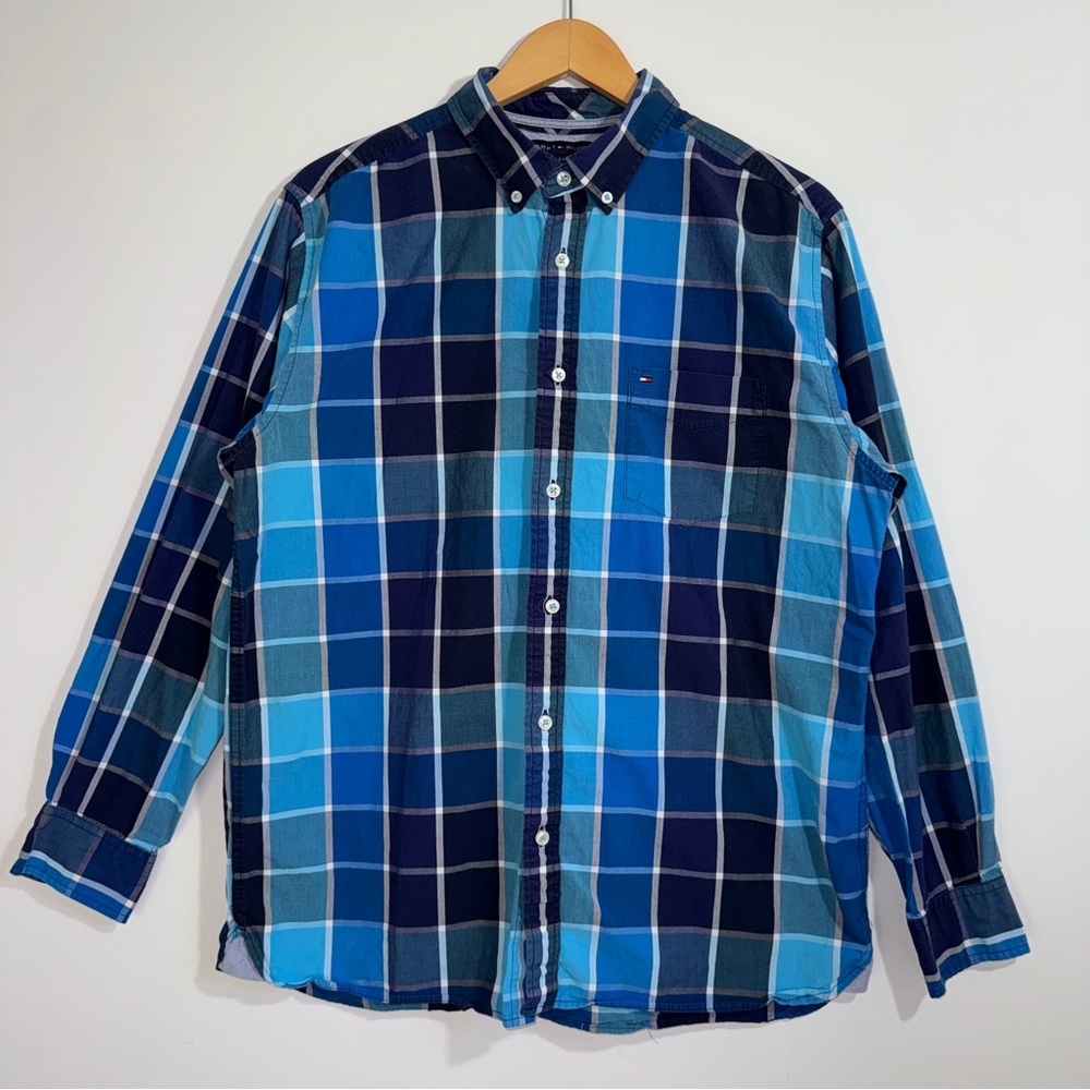 Classic Blue Plaid Tommy Hilfiger Button Down Shirt Size L Long Sleeve Casual